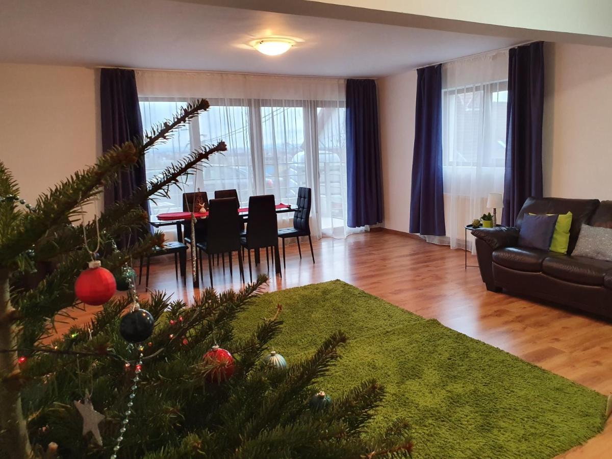 巴亚马雷Gloria Apartament公寓 外观 照片